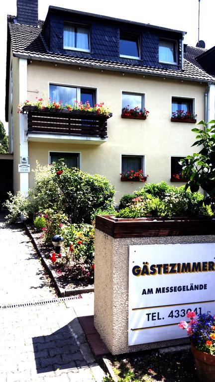 Apartmenthaus Sonnen Düsseldorf Exteriör bild