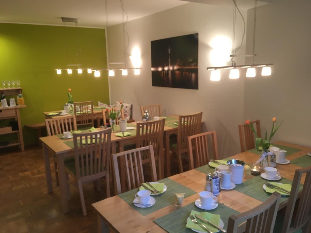Apartmenthaus Sonnen Düsseldorf Exteriör bild