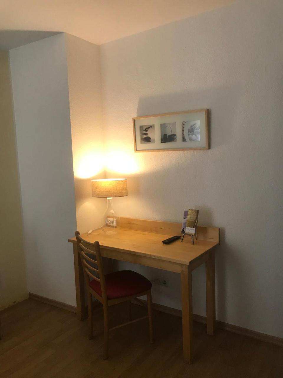 Apartmenthaus Sonnen Düsseldorf Exteriör bild