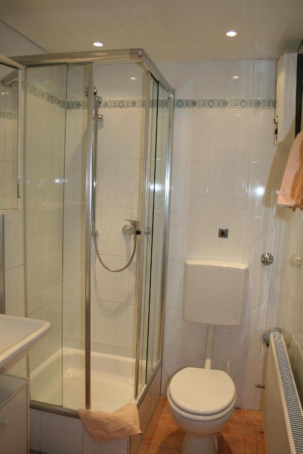 Apartmenthaus Sonnen Düsseldorf Exteriör bild